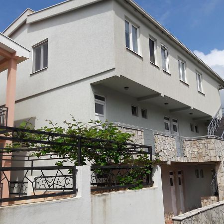 Apartments Vila Kurtagic دوبرا فوفا المظهر الخارجي الصورة